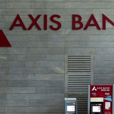 Axis Bank Q1 net profit rises 22.5% to ₹7,114 crore on lower provisions