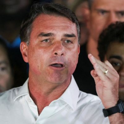 Flavio Bolsonaro and family to receive US visas after leaving Brazil, State Department says