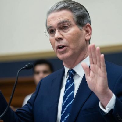 US Seizes One Billion Dollars in Iranian Crypto as Regime Reels from Trump-Era Crackdown [WATCH]