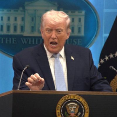 Trump targets dominant meatpackers, eases beef imports