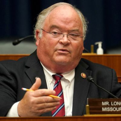 Trump’s Pick to Lead I.R.S. Promoted a Nonexistent Tax Credit