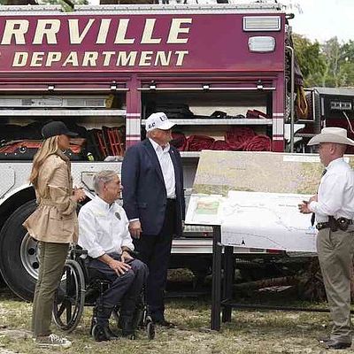 Trump visits site of Texas floods | Northwest Arkansas Democrat-Gazette