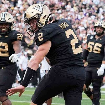 Pavia leads Commodores to best start in 75 years | Northwest Arkansas Democrat-Gazette