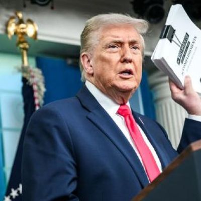 Top updates: Trump claims war with Iran 'close to over', US continues blockade of Iranian ports