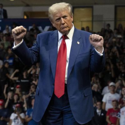 Making a strong case for Trump: Letters to the Editor  —  Oct. 15,…