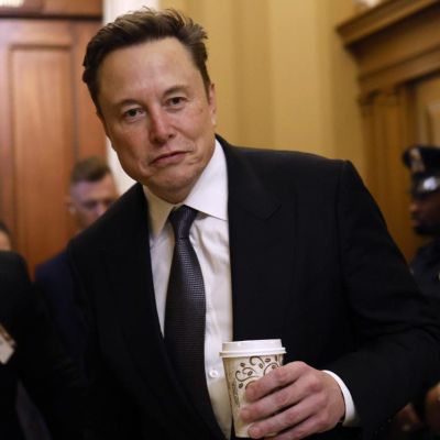 Labour opens door to banning Musk donation with new law