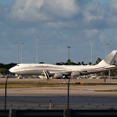 U.S. Formally Accepts Luxury Jet From Qatar for Trump
