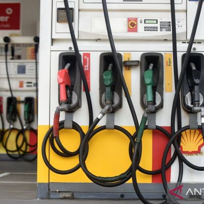 US-Israeli attacks on Iran could push oil prices above US$100: expert