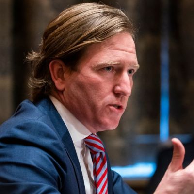 Trump orders probes of two former officials who defied him