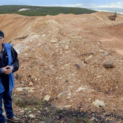 A plan to extract gold from mining waste splits a Colorado town with a legacy of pollution