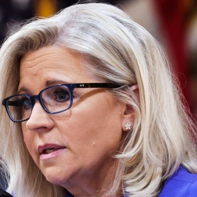 Anti-Trump forces build a network to aid potential political targets of the incoming administration