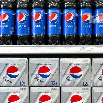 Pepsico Cuts Growth Forecast Amid Tariffs and Slowed Consumer Spending