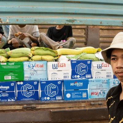 Cambodia closes border with Thailand amid ongoing fighting