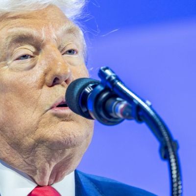 Trump: ‘Massive fleet’ is on its way to Iran