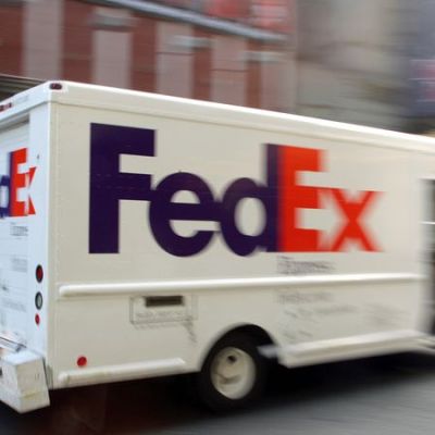 FedEx sues for refund of Trump tariffs after Supreme Court ruling