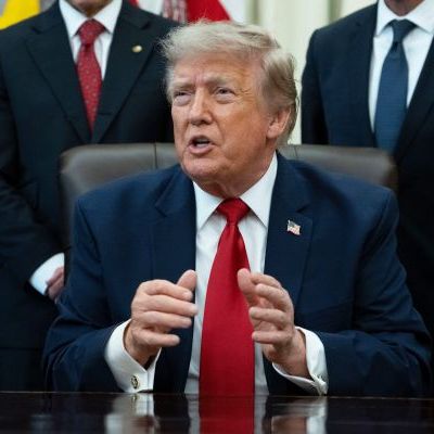 Trump to Restore Iran Blockade, Charge 20% Hormuz Escort Fee