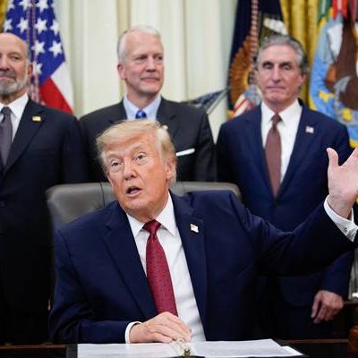 Trump Touts $200 Billion Energy Investment from Seoul, but Lee Says Projects Still under Review