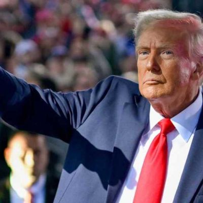 US President Trump signs order to restrict mail-in voting