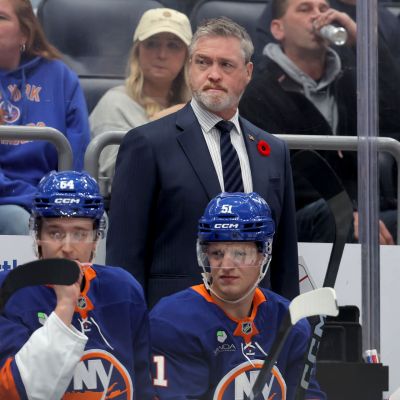 Incensed Isles HC Patrick Roy threatens Mikko Rantanen after his ejection for boarding Alexander Romanov