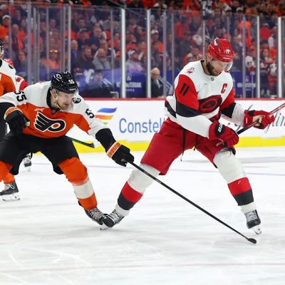 Hurricanes beat Flyers 3-2 in OT, advance to Eastern Conference Final
