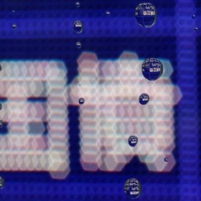 Dollar drifts down as traders weigh jobs outlook, Trump tariff drama