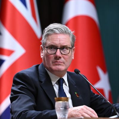 ‘Finished’: UK Prime Minsiter’s office goes on attack as MPs consider dumping Starmer