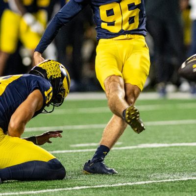 New Michigan kicker shows off his range in season-opening win