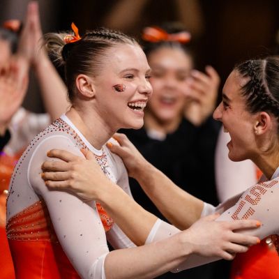 Jade Carey earns perfect score, Oregon State gymnastics advances to NCAA regional final