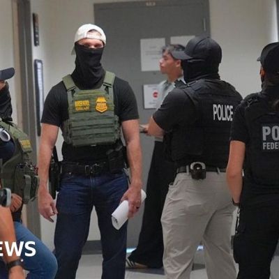 California bans most law enforcement including ICE from wearing masks