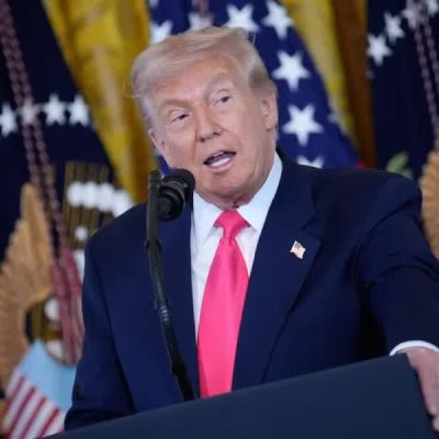 Heading into midterm year, Trump hopes to make economy a winning issue