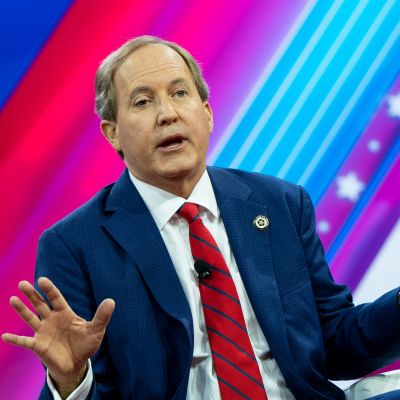 Business Group Sues Texas Officials Over Law That Shields Oil Industry