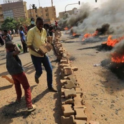 Sudan govt pushes back on peace plan, defends role in transition