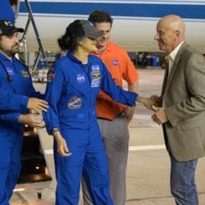 Needham’s Suni Williams waking up on Earth for 1st time in 9 months after historic space adventure