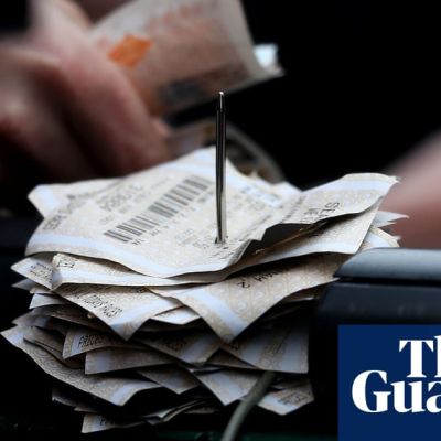 Senior Tories call for ban on political bets by MPs after election scandal