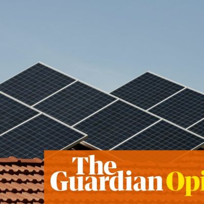 Amid Australia’s chaotic climate politics, the rooftop solar boom is an unlikely triumph | Adam Morton