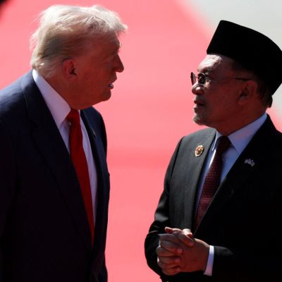 Trump, Anwar arrive at KL Convention Centre in ‘The Beast’