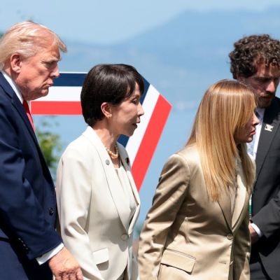 Trump Sparks Diplomatic Crisis With Italy Over Egomaniacal Photo Claim