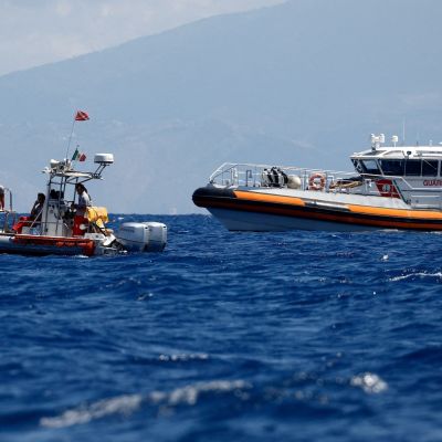 Crew member on Mike Lynch yacht tells of being thrown into water