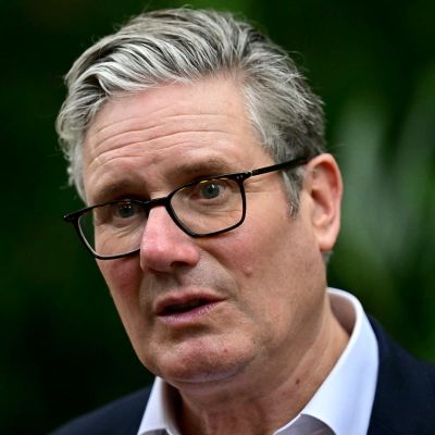 Prime Minister’s perfect storm: Keir Starmer faces cabinet split over tax hikes as prison blunders row rages – Yahoo News UK