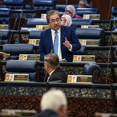 Malaysia-US trade rises 10.1% despite unratified pact, Johari tells Parliament