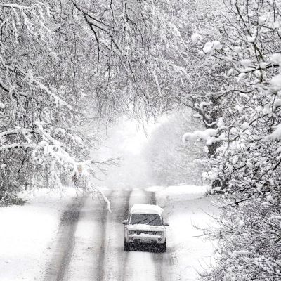 Britain to be blanketed with snow and ice for new year as Met Office issues fresh weather warnings