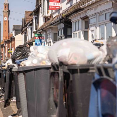 Anger as Birmingham Labour leader ‘bans’ councillors from bin strike debate  – Birmingham Live