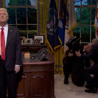 SNL skewers Trump over pre-Thanksgiving flight cuts: ‘Good news, your family’s not coming because the planes are gone’ – Yahoo News Canada