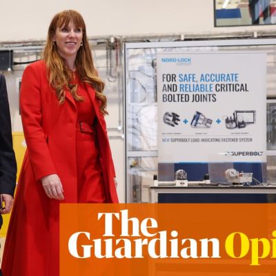 Warning to Keir Starmer – you are a Labour prime minister, not a ‘red wall’ one. Remember that | Andy Beckett