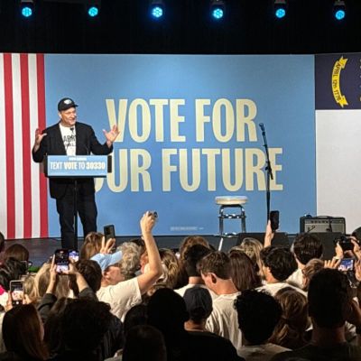 Doug Emhoff seeks to mobilize young voters near UNC-Chapel Hill