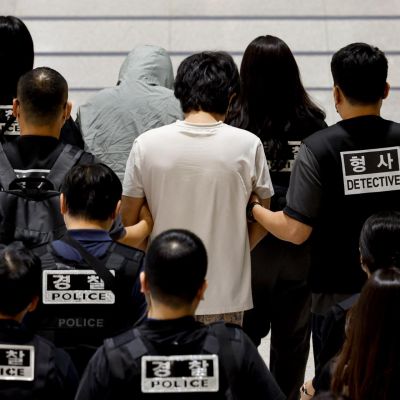 Police seek arrest warrants for 58 scam suspects brought from Cambodia – The Korea Times