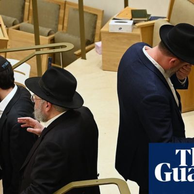 Rabbi Eli Schlanger remembered as ‘a great leader’ at first funeral for victims of Bondi terror attack