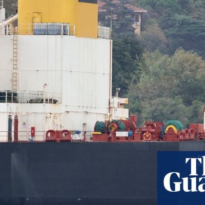 Ukraine attacks Russian 'shadow' tanker off Libyan coast