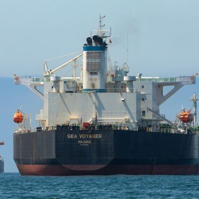 Cost of real-world oil cargo drops as buyers back away from panic purchases