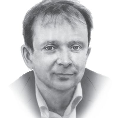 UK voters reject traditional two-party system